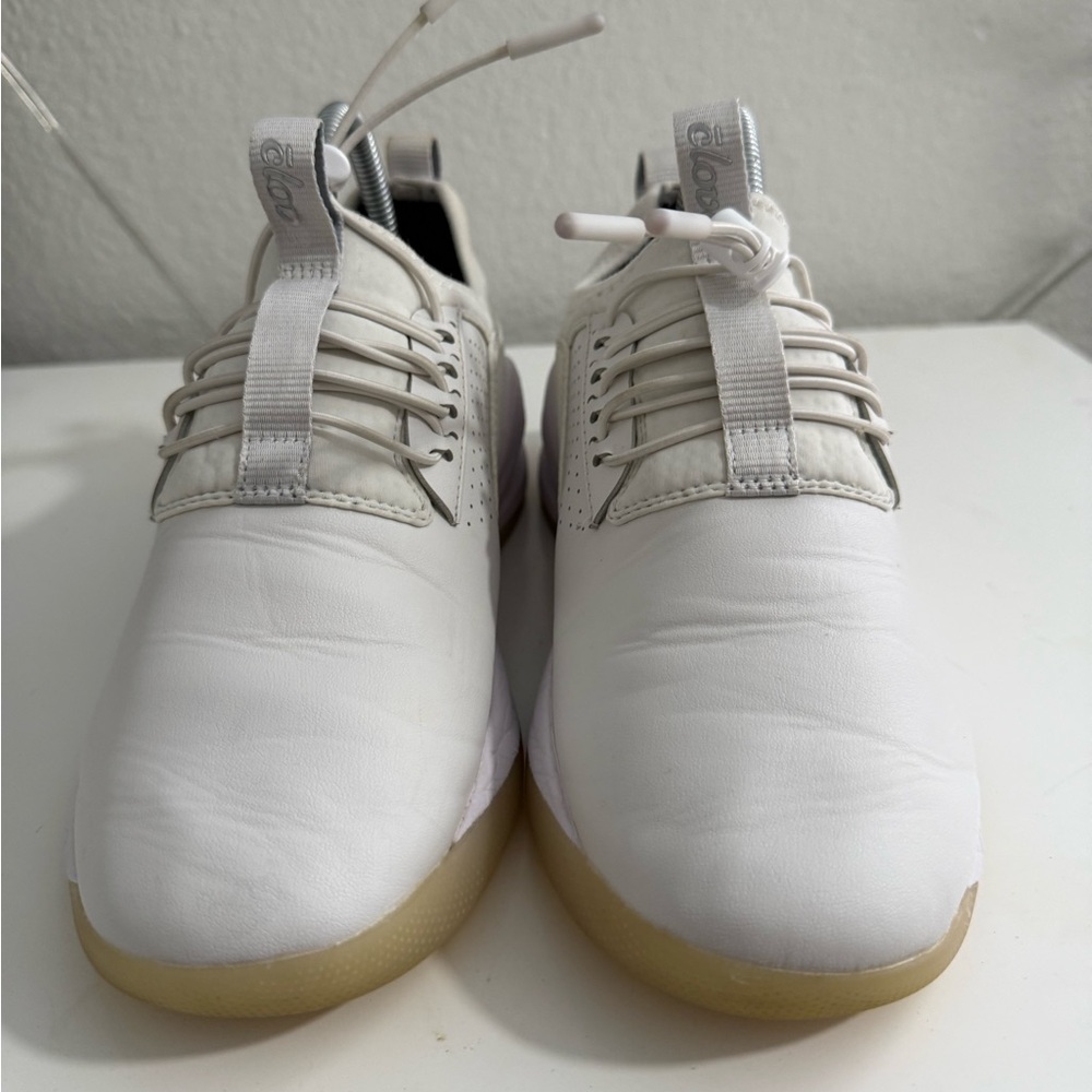 Clove Women's White Athletic Shoes - Picture 4 of 8